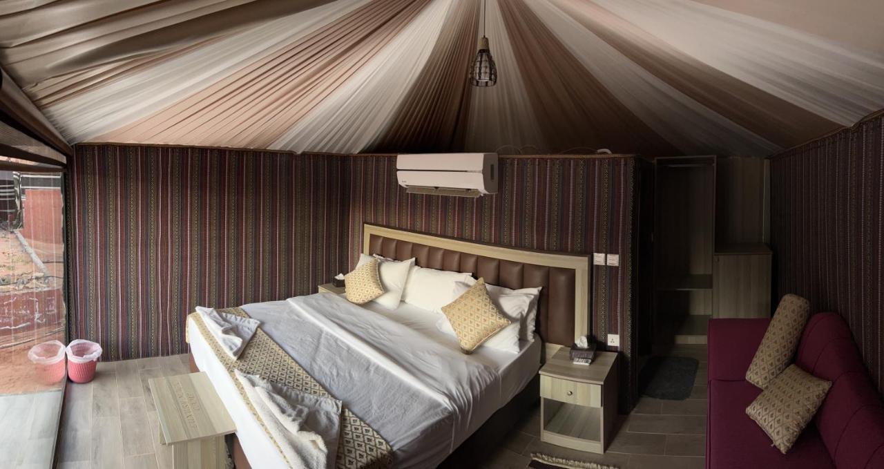 Magic Mountain Camp Apartment Wadi Rum Bagian luar foto