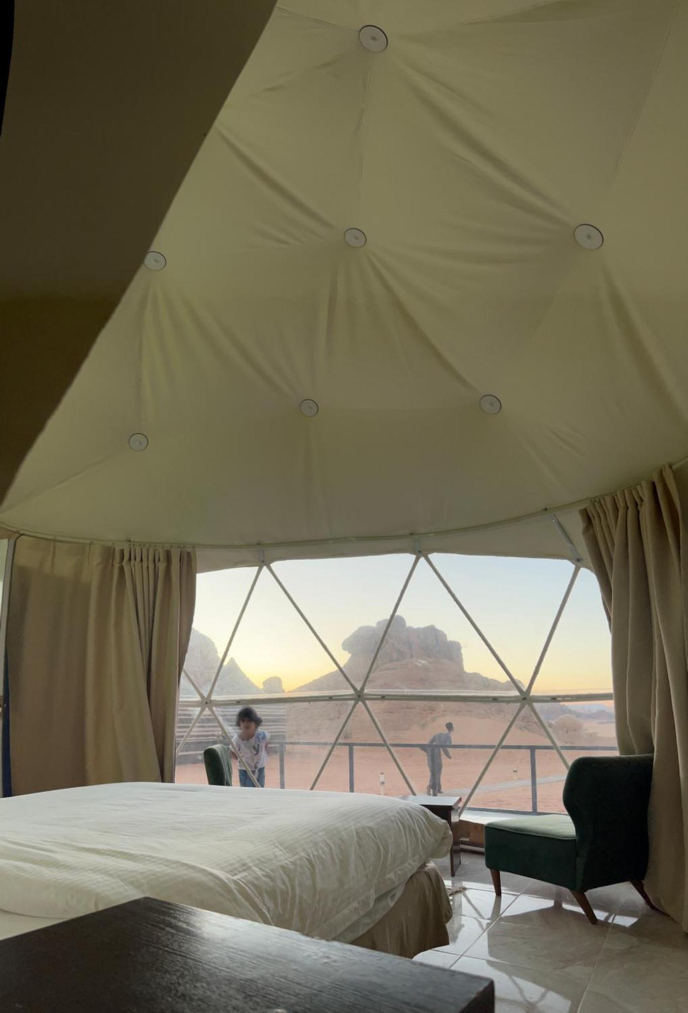 Magic Mountain Camp Apartment Wadi Rum Bagian luar foto