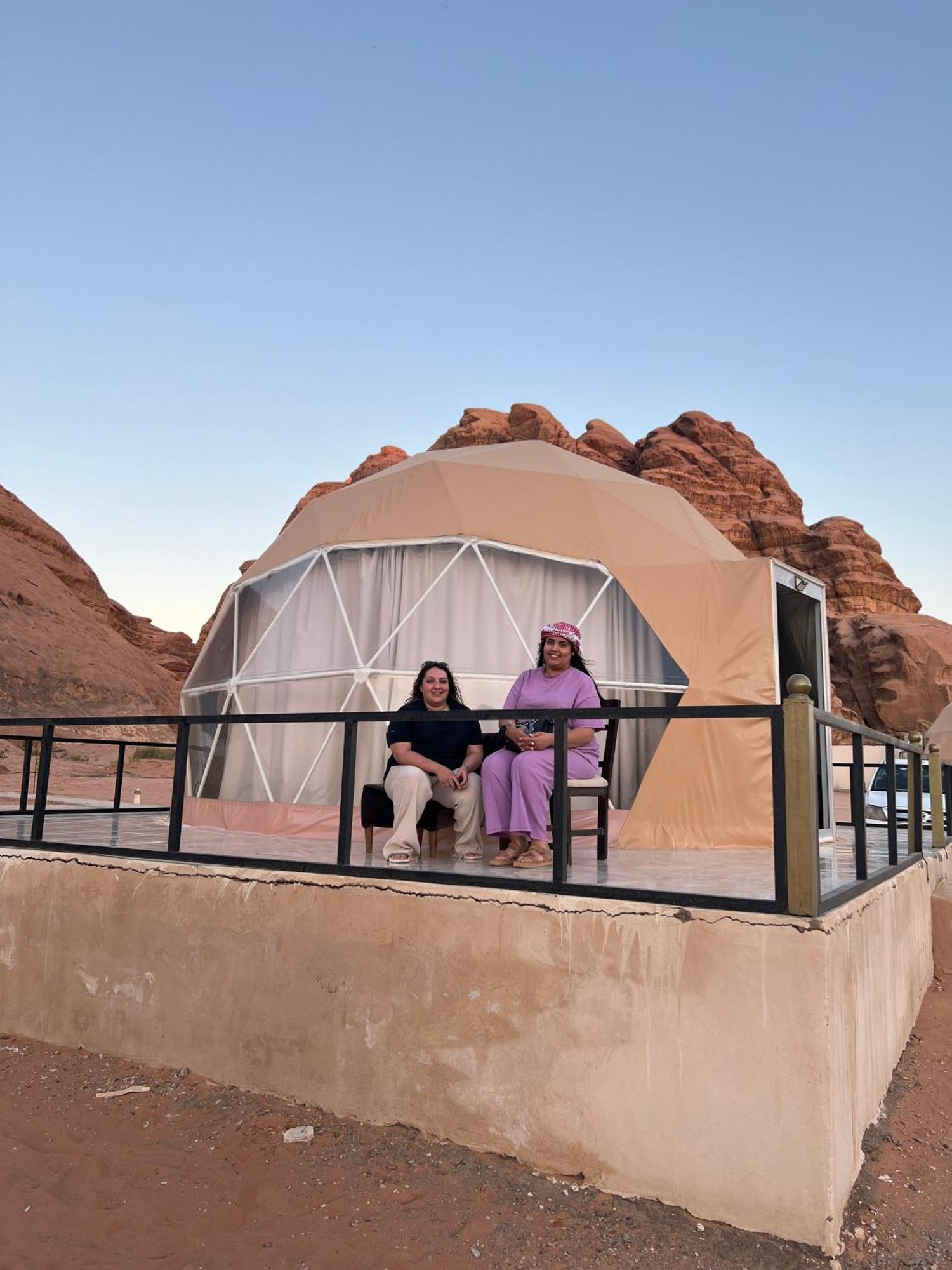 Magic Mountain Camp Apartment Wadi Rum Bagian luar foto