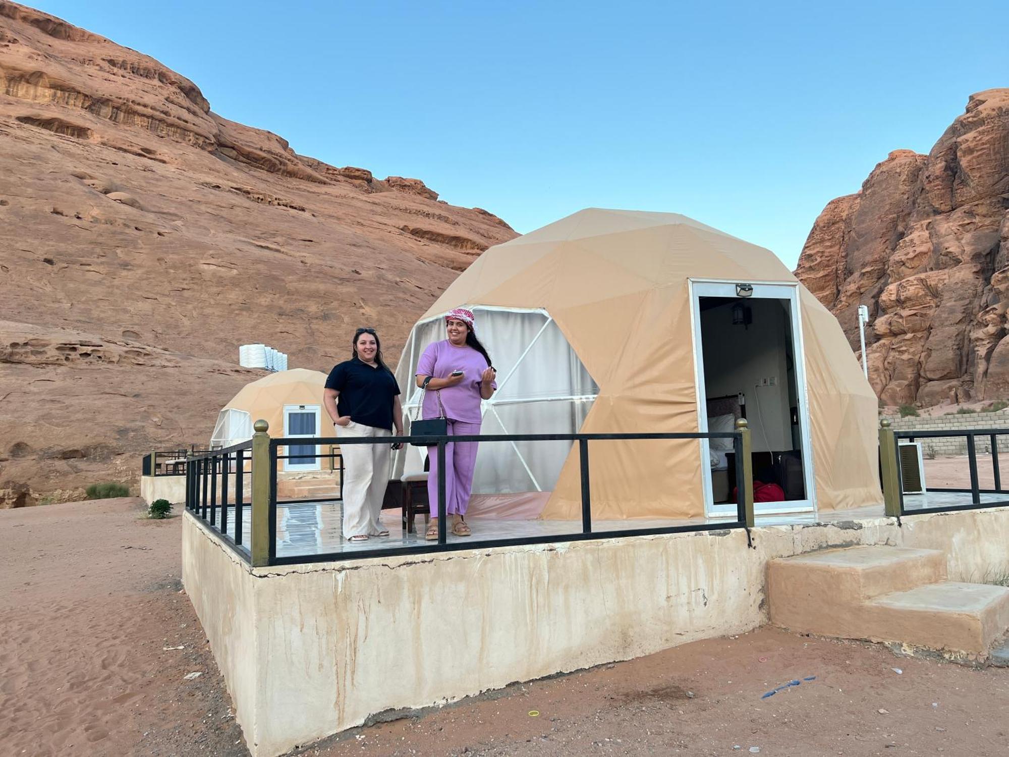 Magic Mountain Camp Apartment Wadi Rum Bagian luar foto